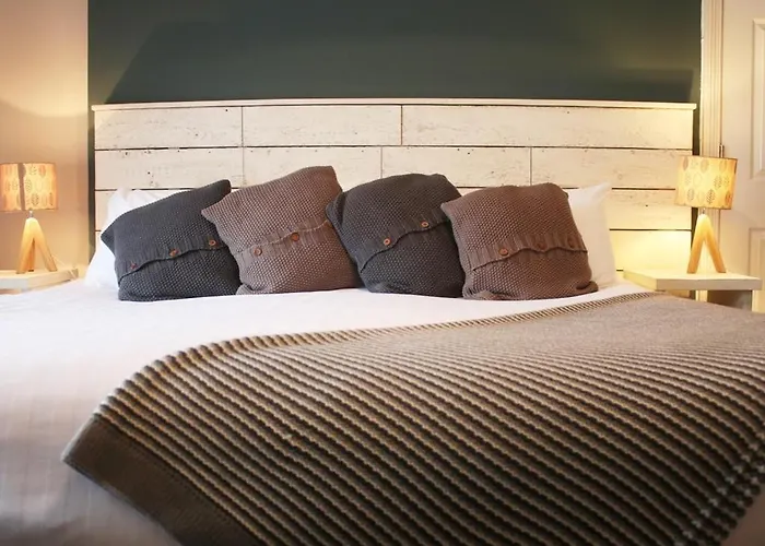 The Cliff House Hotel